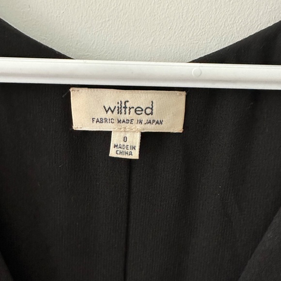 Flirty Black Wilfred Aritzia Mini Dress Size 0 - Picture 5 of 5